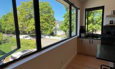 Bright Brand New, Fully Furnished Suite – 10min Abbott St. Walk to Hospital