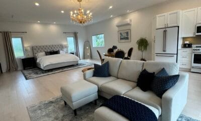 Luxury studio detached cottage