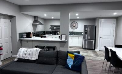 Private suite close to amenities & Rocky Mountains