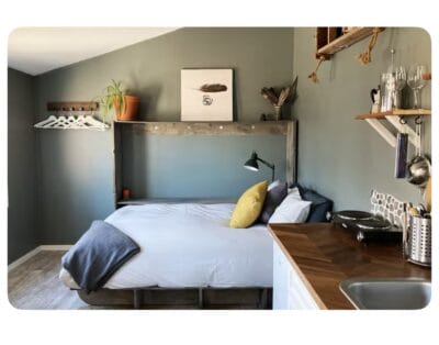 Quaint Suite In Smithers BC