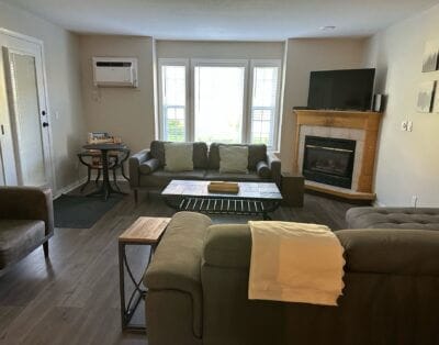 Spacious 2 Bedroom in Okanagan Falls BC