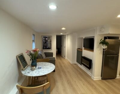 Fully Furnished Suite in Beautiful Little Mountain/Riley Park (Just off Main Street)