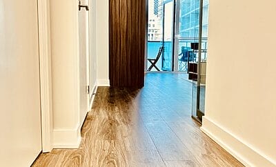 Furnished comfy Condo in Mississauga – Steps from Square One & Transit